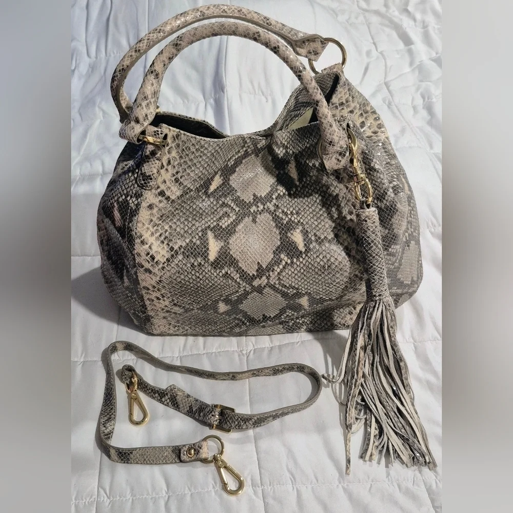 G.I.L.I. Gray Snake Print Shoulder Bag